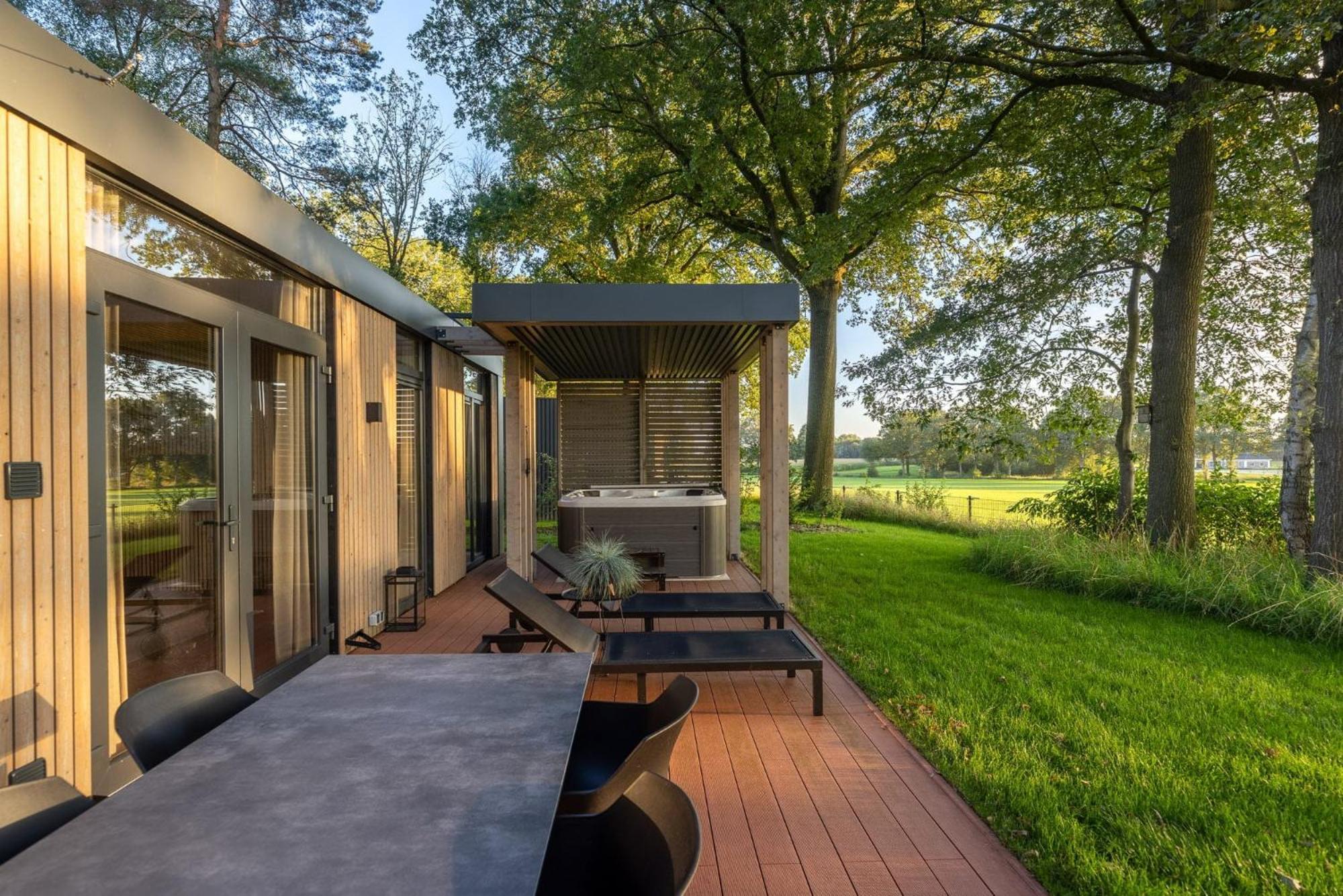 Zicht Op Twente - Spa Lodges Маркело Екстериор снимка